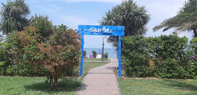 #silksummer - მზე, კამკამა სანაპირო, ყველაზე სწრაფი ინტერნეტი და მრავალფეროვანი გართობა